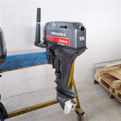 Motor foraborda d'eix curt de 15 CV